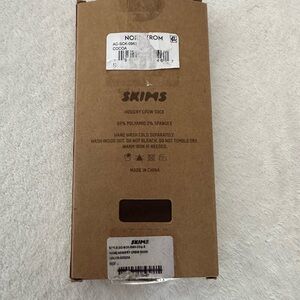 SKIMS Hosiery Crew Sock in Brown